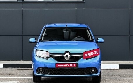Renault Sandero II рестайлинг, 2015 год, 889 000 рублей, 3 фотография