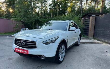 Infiniti FX II, 2012 год, 1 950 000 рублей, 3 фотография