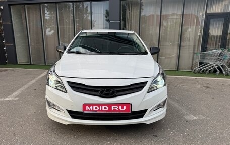 Hyundai Solaris II рестайлинг, 2016 год, 650 000 рублей, 1 фотография