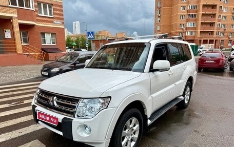 Mitsubishi Pajero IV, 2010 год, 1 585 000 рублей, 1 фотография