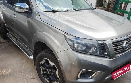 Nissan Navara (Frontier), 2019 год, 3 280 000 рублей, 4 фотография
