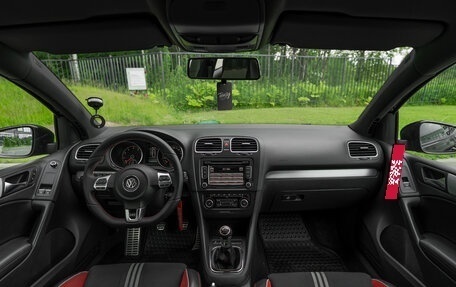 Volkswagen Golf GTI VII, 2011 год, 1 250 000 рублей, 14 фотография