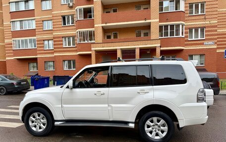 Mitsubishi Pajero IV, 2010 год, 1 585 000 рублей, 8 фотография