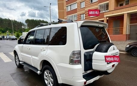 Mitsubishi Pajero IV, 2010 год, 1 585 000 рублей, 6 фотография