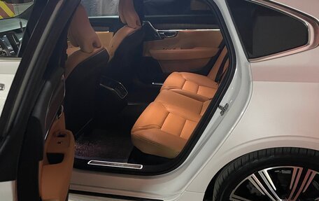 Volvo S90 II рестайлинг, 2021 год, 4 950 000 рублей, 8 фотография