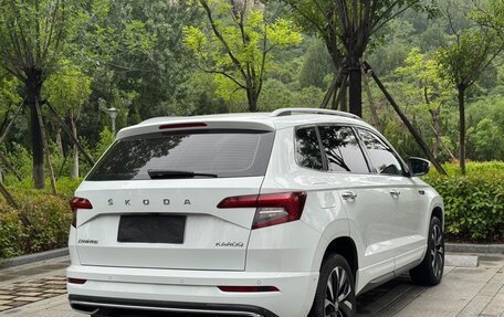 Skoda Karoq I, 2022 год, 1 839 000 рублей, 5 фотография