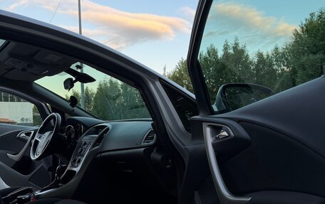 Opel Astra J, 2011 год, 850 000 рублей, 15 фотография