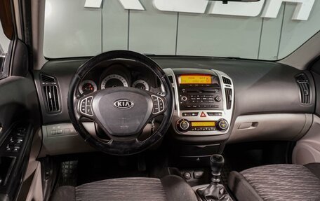 KIA cee'd I рестайлинг, 2009 год, 579 000 рублей, 6 фотография