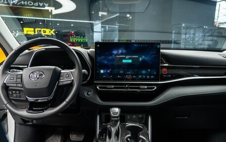 Toyota Highlander, 2025 год, 5 350 000 рублей, 14 фотография