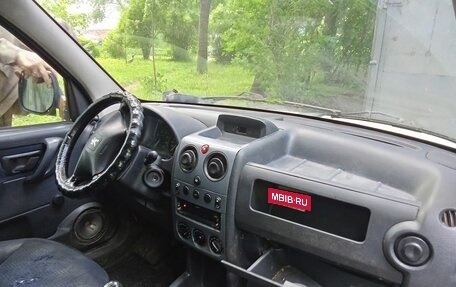 Peugeot Partner II рестайлинг 2, 2006 год, 120 000 рублей, 16 фотография