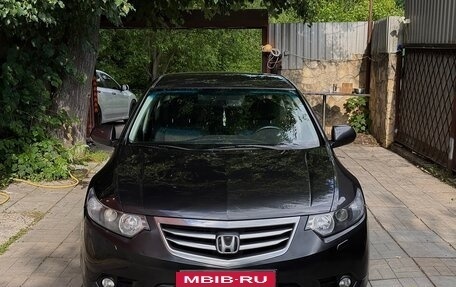 Honda Accord VIII рестайлинг, 2011 год, 1 100 000 рублей, 2 фотография