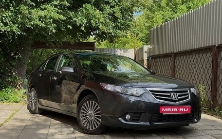 Honda Accord VIII рестайлинг, 2011 год, 1 100 000 рублей, 3 фотография