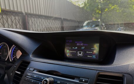 Honda Accord VIII рестайлинг, 2011 год, 1 100 000 рублей, 29 фотография