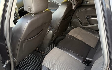 Opel Astra J, 2010 год, 560 000 рублей, 7 фотография