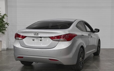 Hyundai Elantra V, 2011 год, 650 000 рублей, 4 фотография