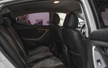 Hyundai Elantra V, 2011 год, 650 000 рублей, 18 фотография