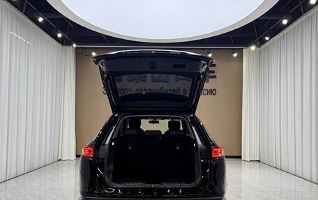 Honda Vezel, 2023 год, 1 650 000 рублей, 7 фотография