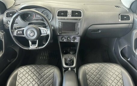 Volkswagen Polo VI (EU Market), 2019 год, 1 081 200 рублей, 14 фотография