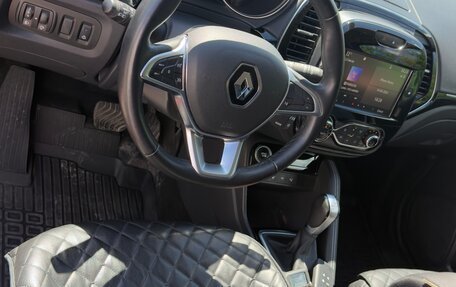 Renault Kaptur I рестайлинг, 2021 год, 1 950 000 рублей, 14 фотография