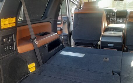 Toyota Sequoia II рестайлинг, 2011 год, 3 550 000 рублей, 8 фотография