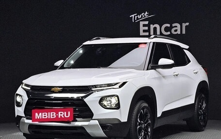 Chevrolet TrailBlazer, 2023 год, 1 400 000 рублей, 2 фотография