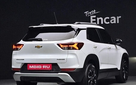 Chevrolet TrailBlazer, 2023 год, 1 400 000 рублей, 3 фотография