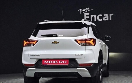 Chevrolet TrailBlazer, 2023 год, 1 400 000 рублей, 4 фотография