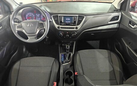 Hyundai Solaris II рестайлинг, 2017 год, 1 140 000 рублей, 9 фотография