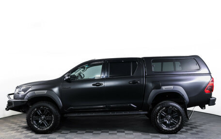 Toyota Hilux VIII, 2022 год, 4 400 000 рублей, 8 фотография