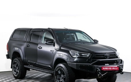 Toyota Hilux VIII, 2022 год, 4 400 000 рублей, 3 фотография