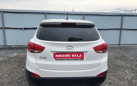 Hyundai ix35 I рестайлинг, 2014 год, 1 085 000 рублей, 2 фотография