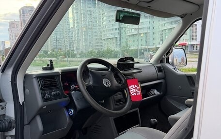 Volkswagen Multivan T4, 2003 год, 450 000 рублей, 7 фотография
