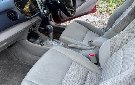 Honda Insight II рестайлинг, 2010 год, 1 200 000 рублей, 8 фотография