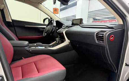 Lexus NX I, 2020 год, 2 500 000 рублей, 7 фотография