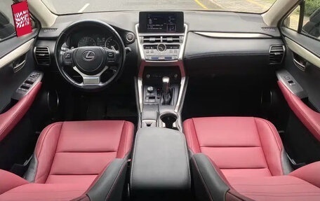 Lexus NX I, 2020 год, 2 500 000 рублей, 5 фотография
