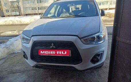Mitsubishi ASX I рестайлинг, 2013 год, 700 000 рублей, 6 фотография