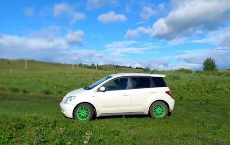 Toyota Ist II, 2002 год, 530 000 рублей, 2 фотография