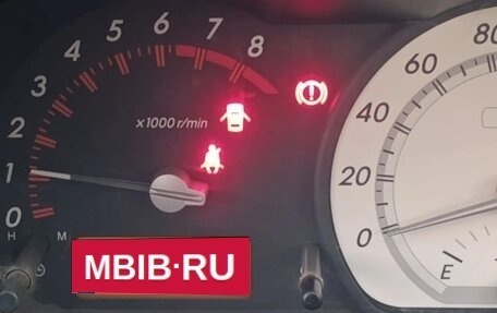 Toyota Ist II, 2002 год, 530 000 рублей, 4 фотография