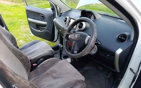Toyota Ist II, 2002 год, 530 000 рублей, 11 фотография