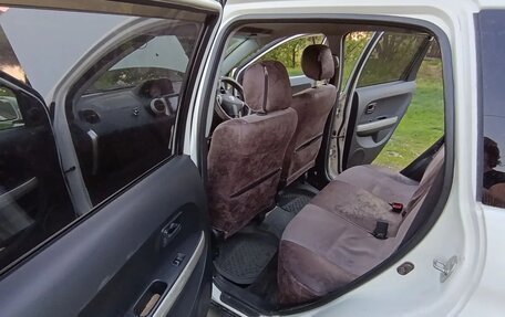 Toyota Ist II, 2002 год, 530 000 рублей, 12 фотография