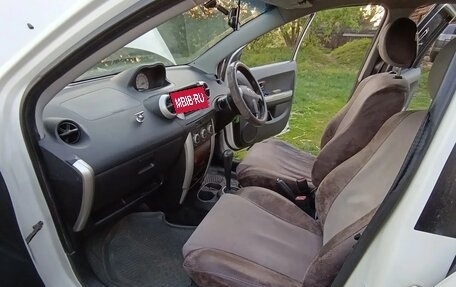 Toyota Ist II, 2002 год, 530 000 рублей, 10 фотография