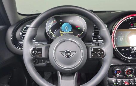 MINI Clubman, 2023 год, 1 790 000 рублей, 7 фотография