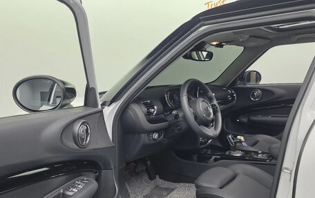 MINI Clubman, 2023 год, 1 790 000 рублей, 8 фотография
