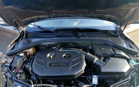 Volvo XC60 II, 2010 год, 1 299 999 рублей, 3 фотография