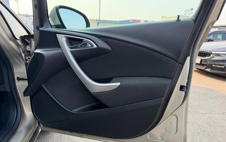 Opel Astra J, 2012 год, 747 000 рублей, 17 фотография