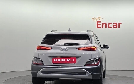 Hyundai Kona, 2023 год, 1 700 000 рублей, 4 фотография