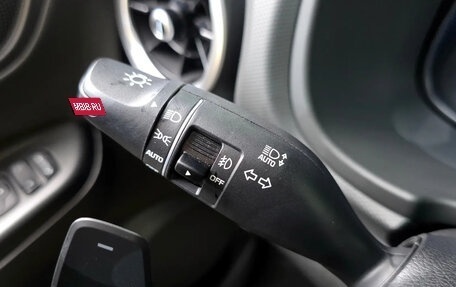 Hyundai Kona, 2023 год, 1 700 000 рублей, 15 фотография