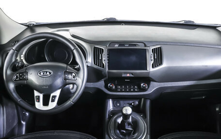 KIA Sportage III, 2011 год, 990 000 рублей, 15 фотография