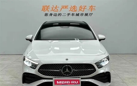 Mercedes-Benz A-Класс, 2023 год, 1 599 000 рублей, 1 фотография