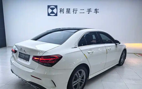 Mercedes-Benz A-Класс, 2023 год, 1 550 000 рублей, 4 фотография
